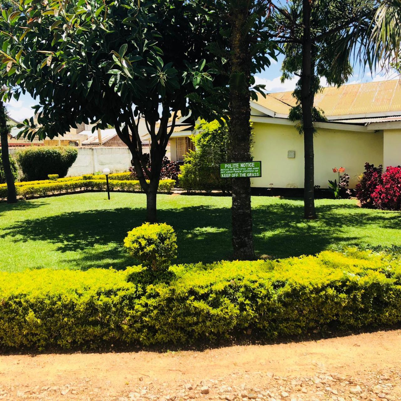Isibania Borderpoint Lodge Migori Eksteriør bilde